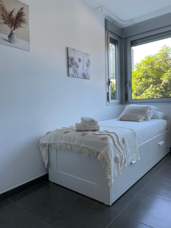Standing Apartment Barcelona Forum Sant Adria de Besos Dış mekan fotoğraf